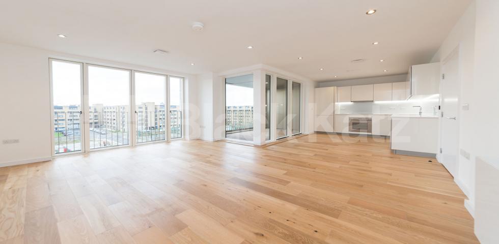 			NEW INSTRUCTION!, 2 Bedroom, 1 bath, 1 reception Apartment			 MURRAIN ROAD, FINSBURY PARK